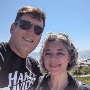 Meet your Posher, Elaine